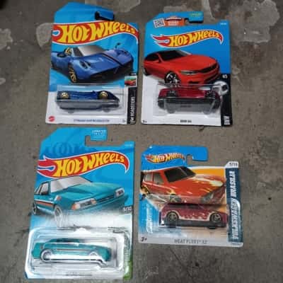 Hot Wheels Assorted x 4