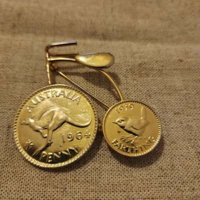  Penny Farthing Coin Brooch Gold 