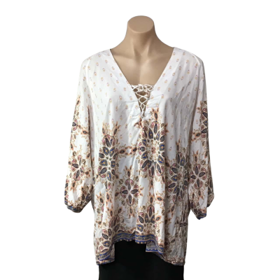 Jaase Womens Size 20 White  / Pink  / Orange / Blue Patterned 3/4 Sleeve Top 