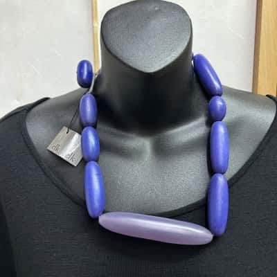 ELK Women's Necklace Vibrant Purple Blue Tones