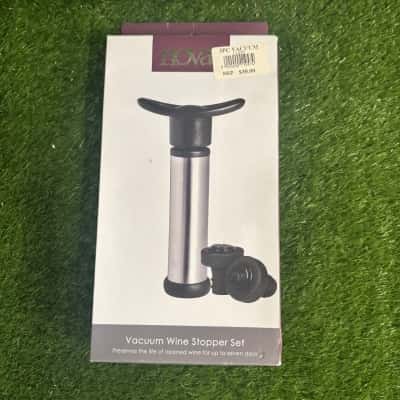 Nova Vacuum Wine Stopper Set (New)
