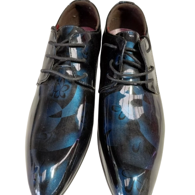  Mens  Size 10 Dress shoes 