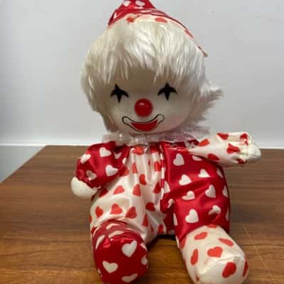 Vintage 1989s Poter Toys wind up clown in working condition 