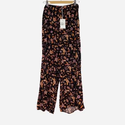 Ghanda - Black Floral Spellbound Culottes Wide Pants (Size M)