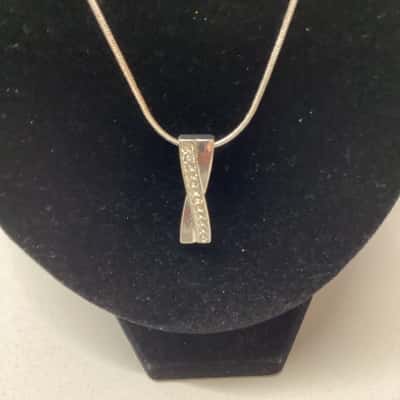  Womens Necklace Silver 