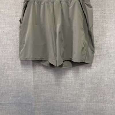 Lululemon Mens Size L Shorts Green 