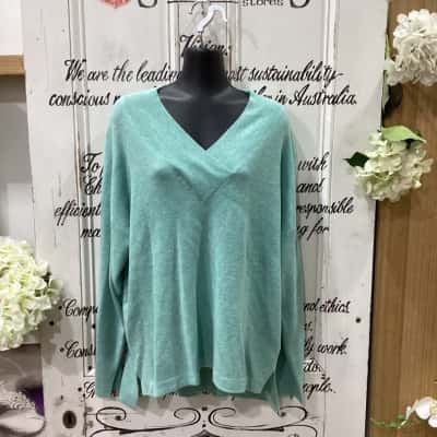 Bridge & Lord Brand! RRP $140.00!!! BNWT 100% PURE MERINO WOOL & CASHMERE BLEND V-NECK JUMPER! Womens  Size XXL Jumper / V-Neck Jumper Green 