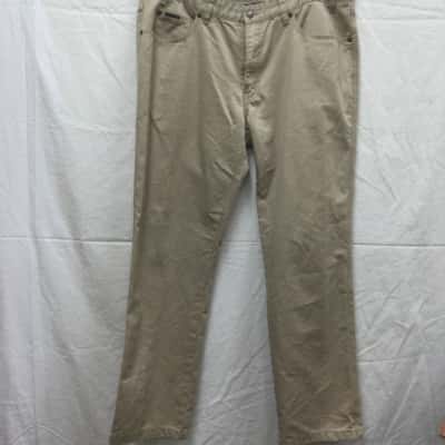 RB Sellars Mens Size 40 Beige Dudley Classic Fit Pants