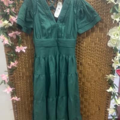 Something 4 Olivia Womens  Size 10 Maxi Dress Green 