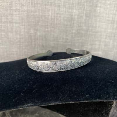Hallmark 925 Womens Cuff Bracelet Silver 