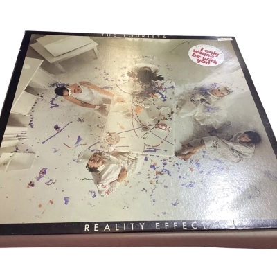 The Tourists Reality Effect