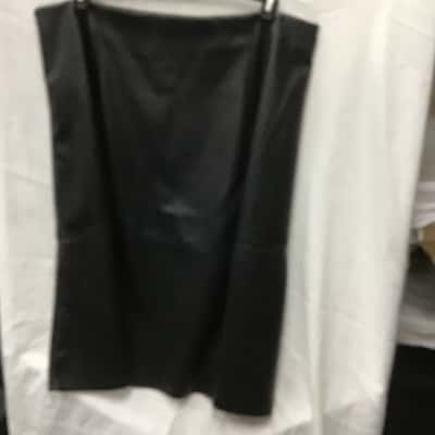 Grace Hill Womens  Size 20 Leather Skirt Black  