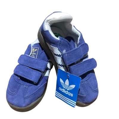 BNWT Adidas Kids Size US6/UK5.5/EUR22 Blue/ White Sneaker (Kids Shoes)
