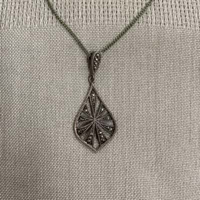  Womens 925 Silver and Marcasite Pendant on Silver Tone Chain