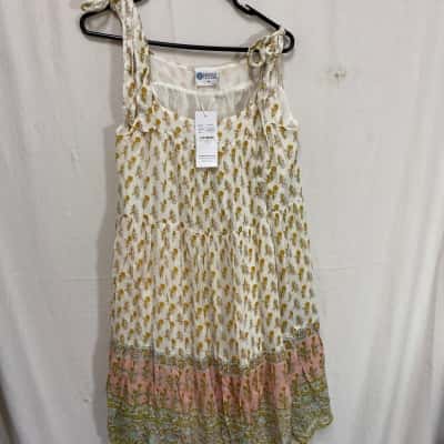 Hazel Swing Dress Size M Pink Block Print  