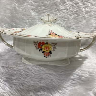 Vintage Alfred Meakin Tureen