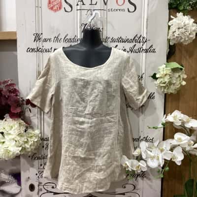 See Saw Brand! 100% LINEN SHORT SLEEVED TOP! Womens  Size 10 Short Sleeve Shirt / Short Sleeve Top Beige 