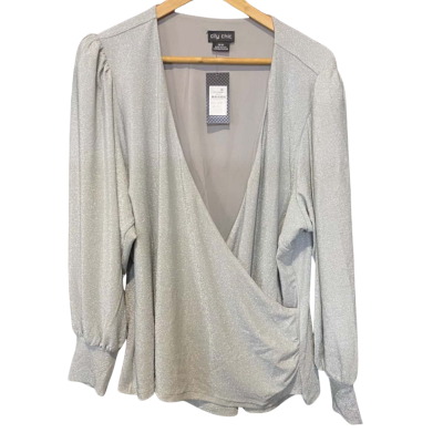 City Chic Top Glowing Size M/ 18 