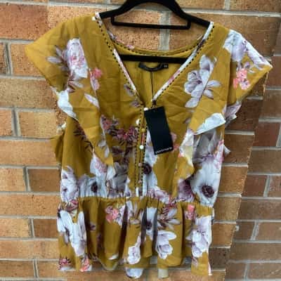 Portmans Womens  Size 14 Sleeveless Top Floral 