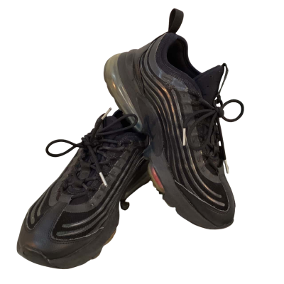 Nike Unisex Size 8 Sneakers Black  