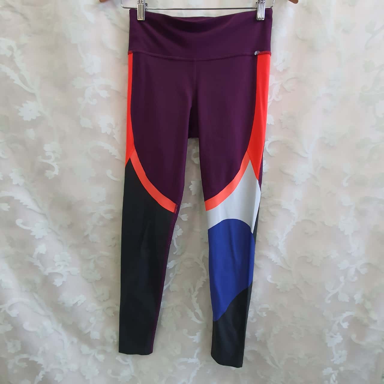 Under Armour Womens Leggings Size S 