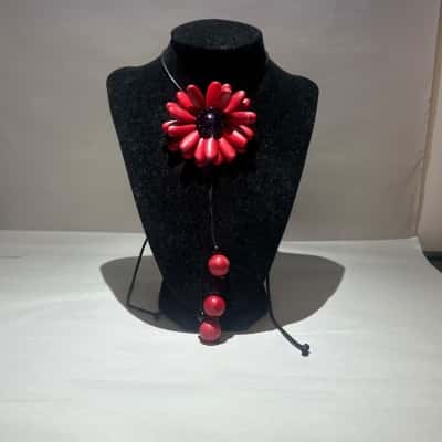  Red stone flower necklace with black synthetic twine 