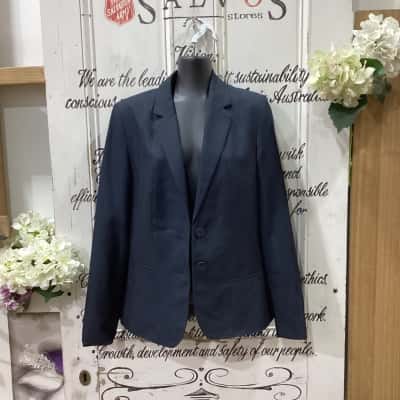 Basque Brand! BNWT THE PERFECT OFFICE WEAR BLAZER! Womens  Size 10 Blazer Navy Blue 