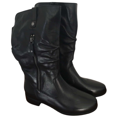 Diana Ferrari Womens  Size 7 Black  Boots.   SR1