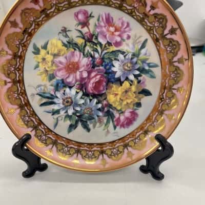 “SPLENDOUR” LIMITED EDTION Collectors plate