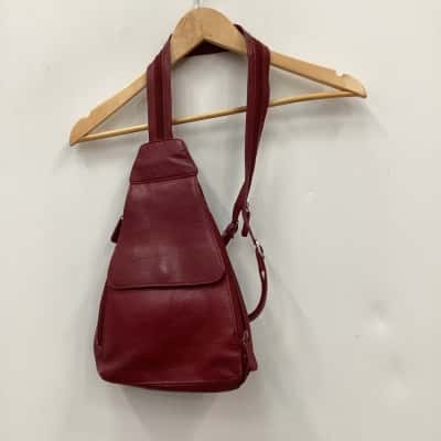  Womens Leather  Cross Body Bag Maroon 