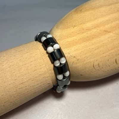 Hematite and Cat Eye Beaded Bracelet
