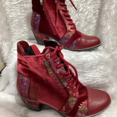 I Love Billy Womens  Size 38 Boots Multicoloured / Red 