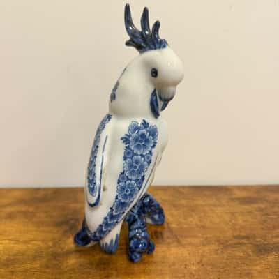 Delft cockatoo 
