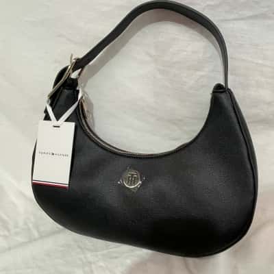 Tommy Hilfiger Honey Shoulder Bag Black  