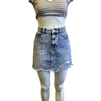 Decjuba Women's Size 10 Distressed Mini Denim Skirt Blue 