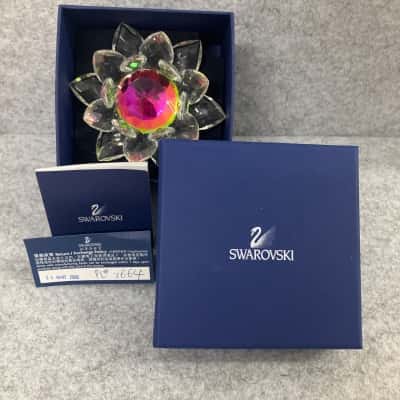 Swarovski crystal lotus