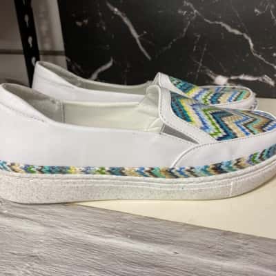 Taking Shape   Size 42 Multicoloured / White casual shoes new 