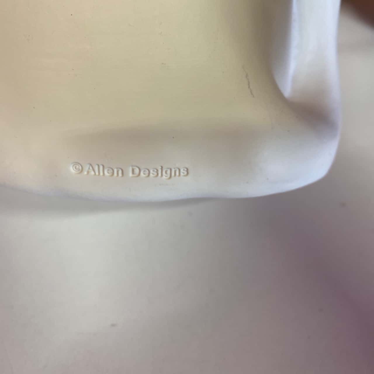 Allen design plant pot(s)
