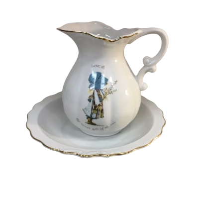 Holly Hobbie Jug Approx 13 x 13cm and Bowl Approx 18cm diameter
