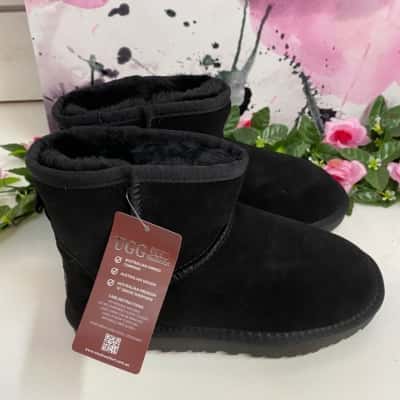 UGG Woolcomfort Classic Black Boots Size 6