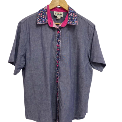 Annie Lantz Women Size L Chambray Shirt
