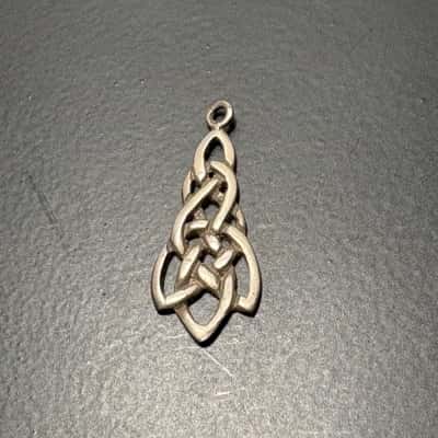 925 Sterling Silver Celtic Pendant