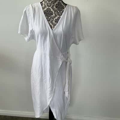 Tussah Womens  Size 10 Casual Dress White 