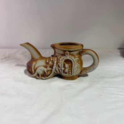 SWAGMAN POTTERY BOOT TEA POT