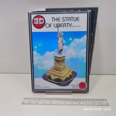 3D Statue of Liberty Puzzle As New Sealed 