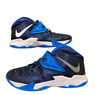 Lebron James Nike Mens  Size 15 EU 49.5 Sneakers Black  / Blue 