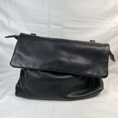 DUSKY ROBIN SOFT LEATHER CLUTCH HANDBAG BLACK SLOUCH