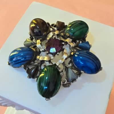  Womens large Vintage EXQUISITE Pebble Brooch 