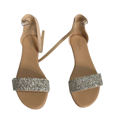 Cest Bon women's  Size 7.5 Flats 