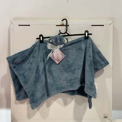 Baby thro blue elephant baby blanket 